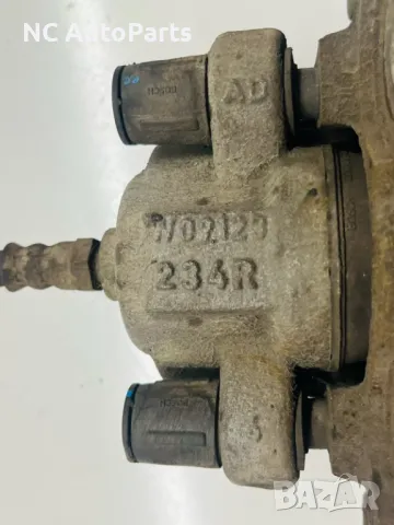 Заден дясен спирачен апарат за BMW БМВ 1 серия F20 F21 2.0 дизел 11290040 BOSCH 2014, снимка 8 - Части - 48632580