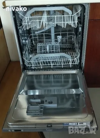 Продавам Съдомиялна 12 комплекта – HOTPOINT ARISTON – за вграждане, снимка 5 - Съдомиялни - 49814630