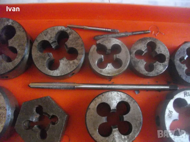 КОМПЛЕКТ 15 БРОЯ ГОЛЕМИ РЕЗБОНАРЕЗНИ ПЛАШКИ И МЕТЧИЦИ ДО М16 - 1/2 ЦОЛ, снимка 14 - Други инструменти - 48921927