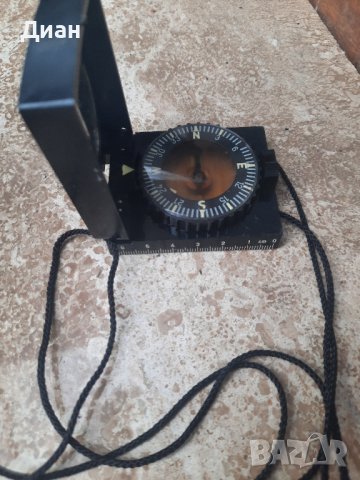 немски компас freiberger, снимка 2 - Антикварни и старинни предмети - 43610665