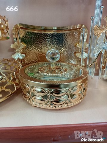 табли , подноси , салфетници, снимка 8 - Аксесоари за кухня - 43458371