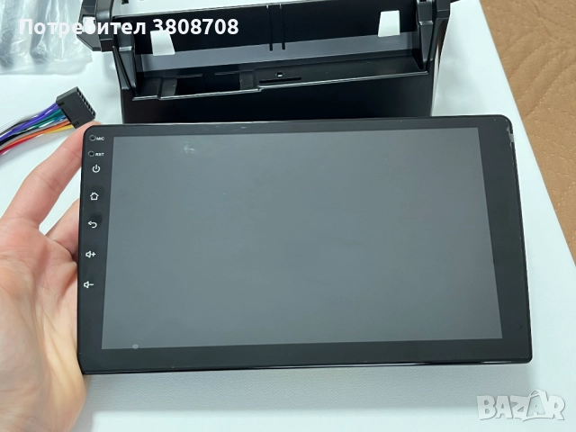 9" QLED Android 15 Мултимедия | 4/64GB | Wireless CarPlay & Android Auto | Камера + Мик, снимка 2 - Аксесоари и консумативи - 52587471