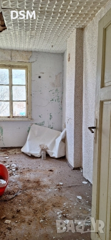 Продавам Къща с Двор/1500кв.м/ в с.Василовци обл.Софийска, снимка 15 - Къщи - 51874858