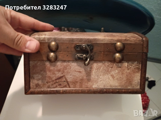 Кутия, снимка 2 - Декорация за дома - 53199227