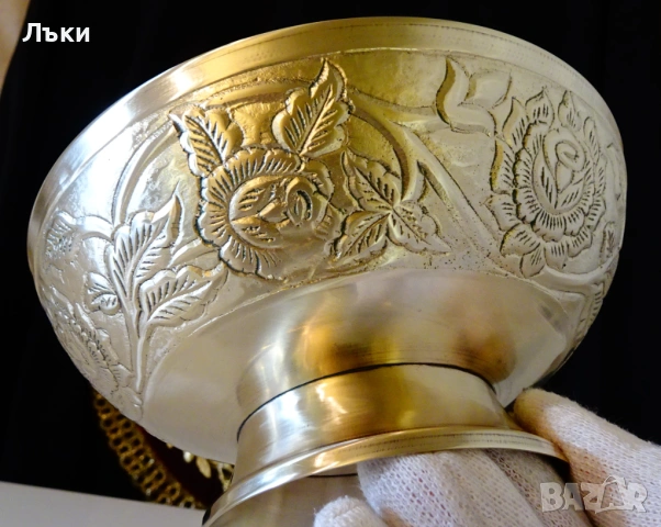 Бронзова бонбониера,съд за сервиране,релефни рози. , снимка 5 - Антикварни и старинни предмети - 53036361