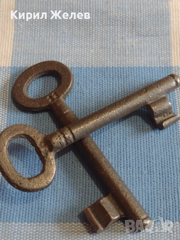 Два стари ключа от соца за брава за КОЛЕКЦИЯ ДЕКОРАЦИЯ БИТОВ КЪТ 29257, снимка 4 - Други ценни предмети - 44872650