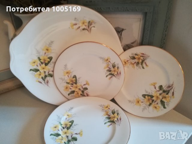 Английски костен порцелан Royal Albert-десертен сервиз.Плато и 6десертни чинии (16см), снимка 4 - Сервизи - 32534919