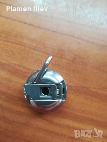 Совалка за домашна Шевна машина , снимка 2 - Резервни части за машини - 27401697