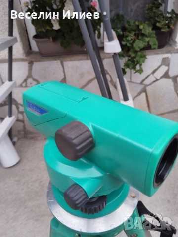 Нивелир Sokkia, снимка 2 - Измервателни инструменти - 52257351