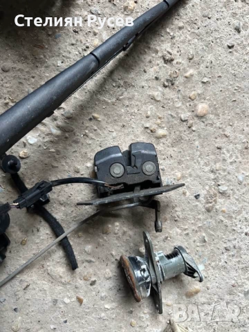 задно рамо чистачка , брава, мотор чистачка за Fiat Stilo 1.6i бензин - задно рамо чистачка 10 лв ил, снимка 3 - Части - 52036685