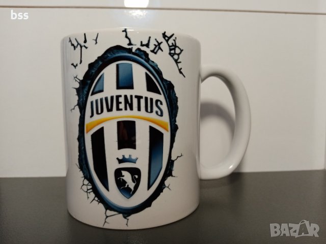 Бяла порцеланова чаша на Ювентус / Juventus