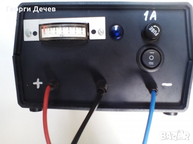 Българско зарядно устройство за акумулатори 12V