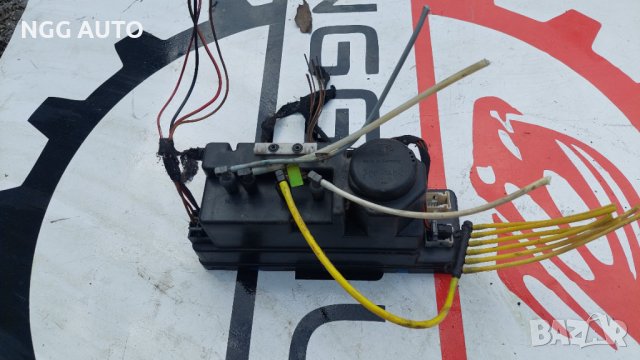 Вакуум помпа за централно заключване HELLA за Mercedes Benz, E Class, Sedan, W210, № 210 800 06 48