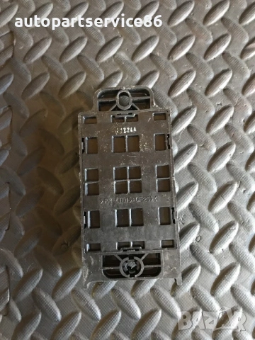 Корпус за реле и кутия с предпазители за KIA Sorento 2.5 CRDi (2003–2007) 91310-3E810, снимка 2 - Части - 53314478