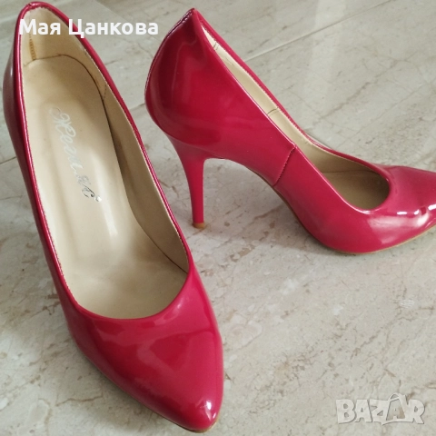 Червени обувки , снимка 3 - Дамски елегантни обувки - 52564765