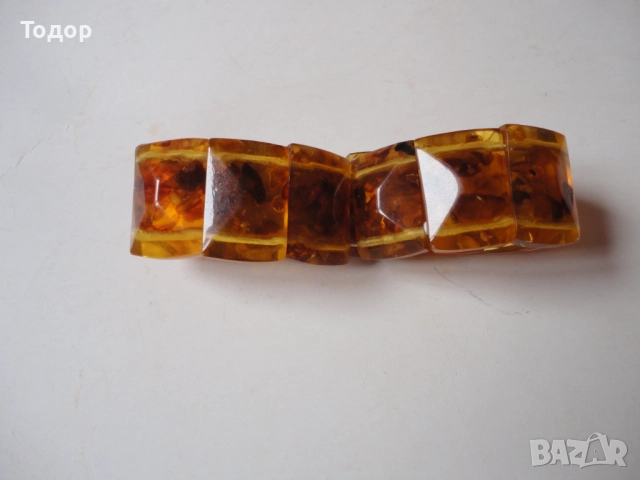 Невероятна гривна от кехлибар 1, снимка 6 - Гривни - 52839255