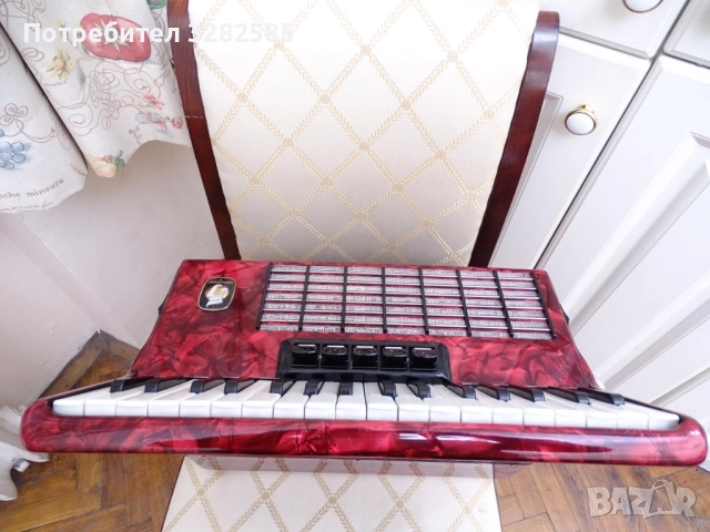 Акордеон Велтмайстер Стела 60 баса, снимка 9 - Акордеони - 52321999