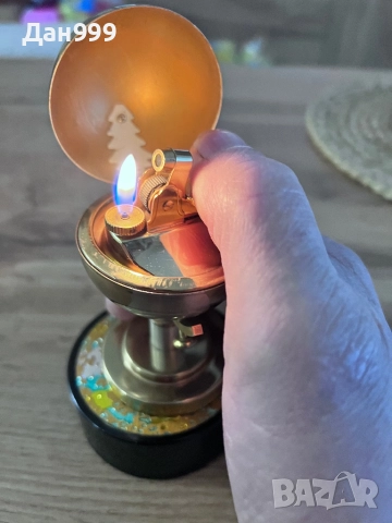 Колекционерска , уникална , японска пееща запалка