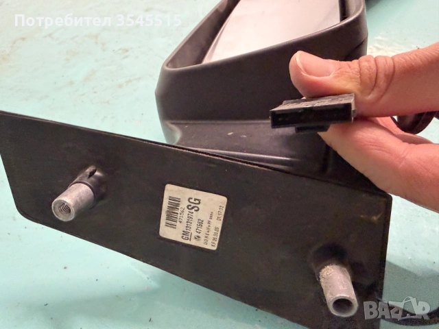 Огледала Opel Zafira B, снимка 3 - Части - 53059184