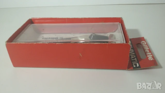 Gillette Techmatic бръсначка, снимка 4 - Антикварни и старинни предмети - 51076079