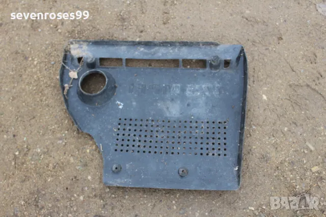 Капак двигател ТАТА Индика 1.4MPFI Tata Indica 2008, снимка 2 - Части - 48254359