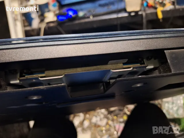 оригинална стойка телевизор Sharp модел LC-32LE630E, снимка 3 - Стойки, 3D очила, аксесоари - 49040373