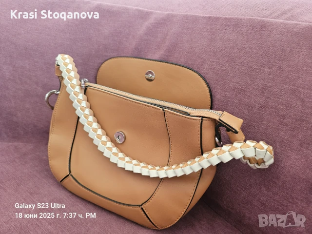 Дамска Чантичка CARPISA Made in Italy , снимка 5 - Чанти - 50715567