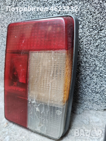 Табло километраж и десен стоп ВАЗ 2104, снимка 3 - Части - 52305596