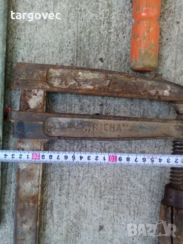 Два броя дърводелски скоби, снимка 3 - Стяги - 36587151