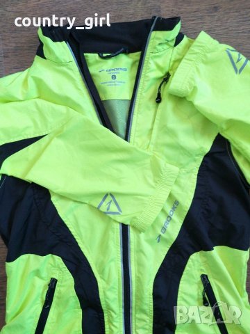 Brooks Womens M Neon Yellow Shelter - страхотно ръннинг горнище, снимка 4 - Спортни екипи - 28924918