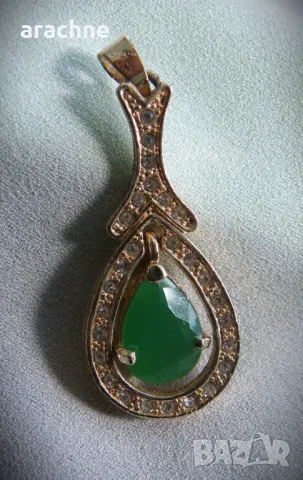 Позлатен сребърен медальон с нефрит,Тайланд