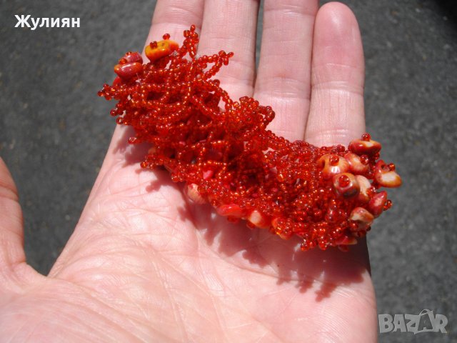  ГРИВНА СИНЦИ И КОРАЛИ, снимка 2 - Антикварни и старинни предмети - 37236797