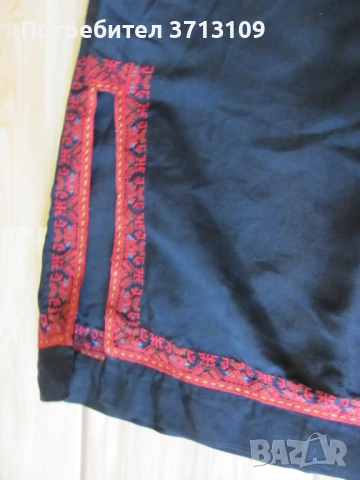 Женска дреха Носия, ръчно бродирана, снимка 9 - Антикварни и старинни предмети - 51512264