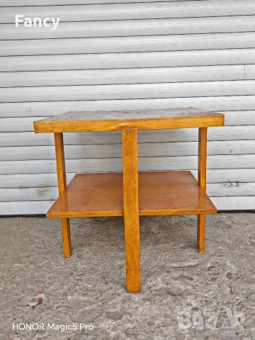 Стара масичка 63/63 см