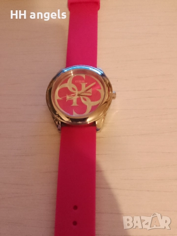 Guess оригинален НОВ часовник 