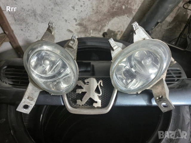 Халогени пежо 206., снимка 2 - Части - 52174187