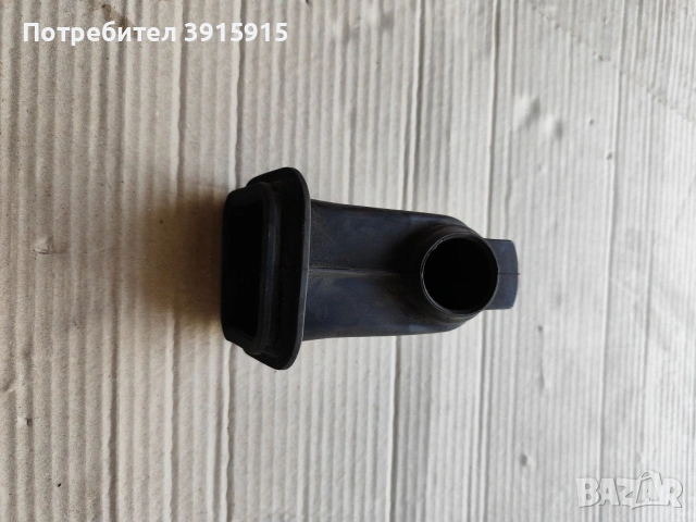 Предпазен гумен маншон за долна помпа съединител от Honda jazz , снимка 2 - Части - 53137519
