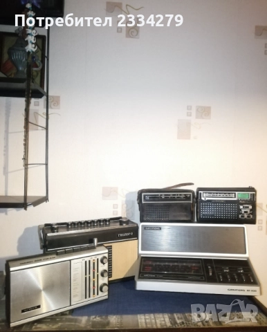 Стари ретро транзистори от различни модели и години. , снимка 2 - Радиокасетофони, транзистори - 52013326