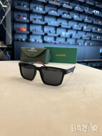 очила с калъф burberry balenciaga Eau ban lacoste louis vuitton , снимка 17 - Слънчеви и диоптрични очила - 50590656