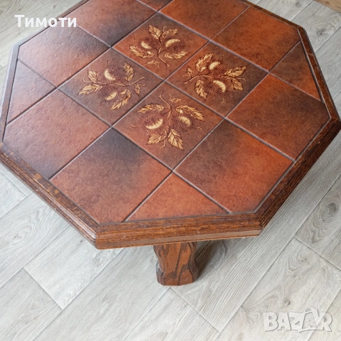 винтидж маса от Швейцария