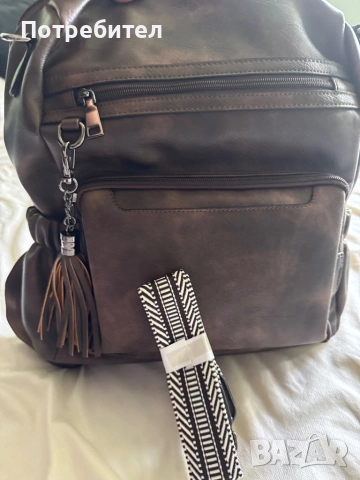 Дамска кожена раница с много джобове, снимка 8 - Раници - 51518273