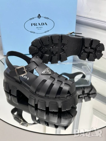 сандали prada , снимка 7 - Сандали - 51110736