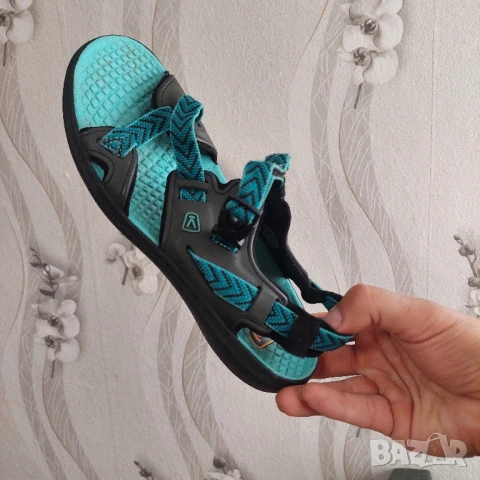 сандали  KEEN MAUPIN   номер 39 ,5, снимка 15 - Сандали - 40891238