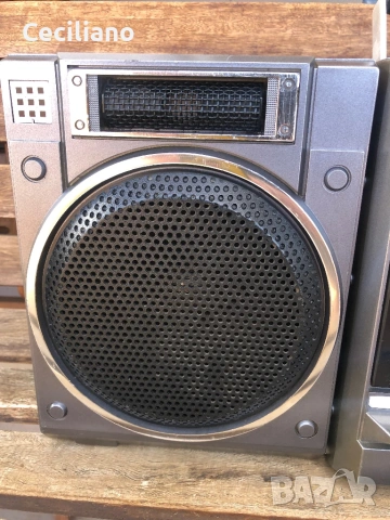 Радиокасетофон HITACHI TRK 2200E, снимка 4 - Радиокасетофони, транзистори - 53465658