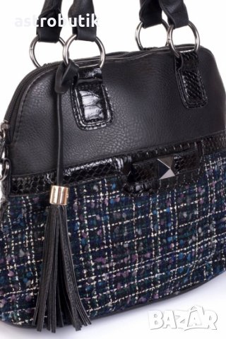 Дамска чанта, снимка 4 - Чанти - 27706665