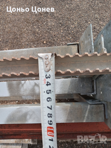 Стоманени поцинковани рейки (гребени) за задвижване на плъзгащи портални врати 3.40 метра , снимка 3 - Други стоки за дома - 36396088