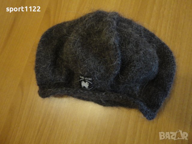 Нова/100% кучешка вълна/дамска шапка, снимка 5 - Шапки - 43820287