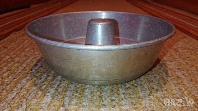 Шведска алуминиева форма за кекс, снимка 1 - Форми - 38307725