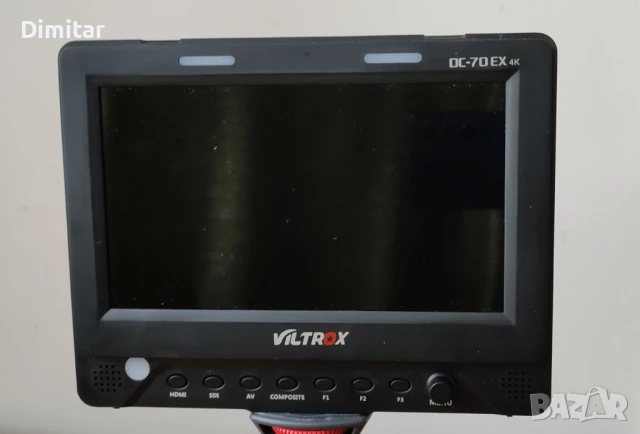 Продавам монитор Viltrox DC-70EX 7 inches., снимка 2 - Чанти, стативи, аксесоари - 51248393