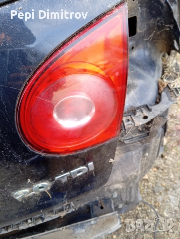 Десен вътрешен стоп Volkswagen Golf V Hatchback (10.2003 - 02.2009)